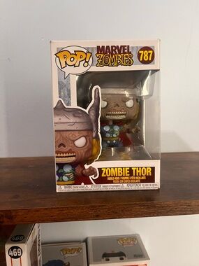 Funko Pop! Marvel Zombies Zombie Thor - Green, Red & Yellow